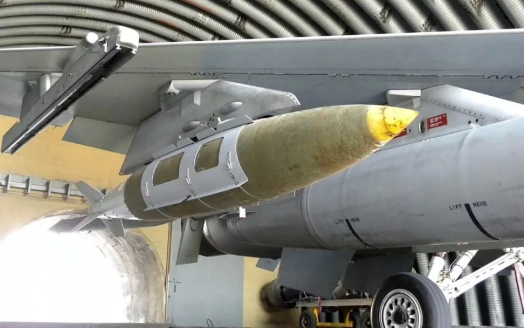 Кривий Ріг під прицілом: що відомо про нову ракетну атаку з використанням потенційно нового типу озброєння